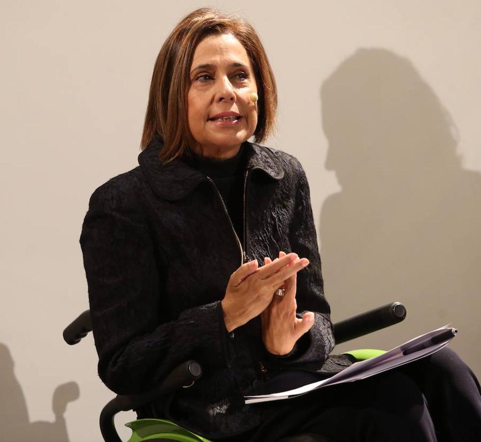 Mar Cogollos, directora de Aesleme, ha participado en una mesa redonda de las jornadas de Discapacidad y Dependencia de ABC.. 