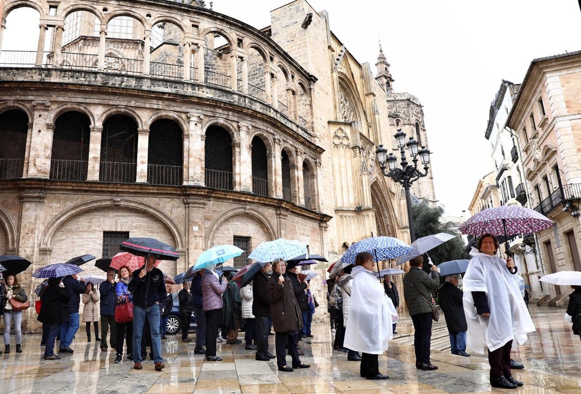 Las lluvias mantienen en alerta amarilla a Valencia. 