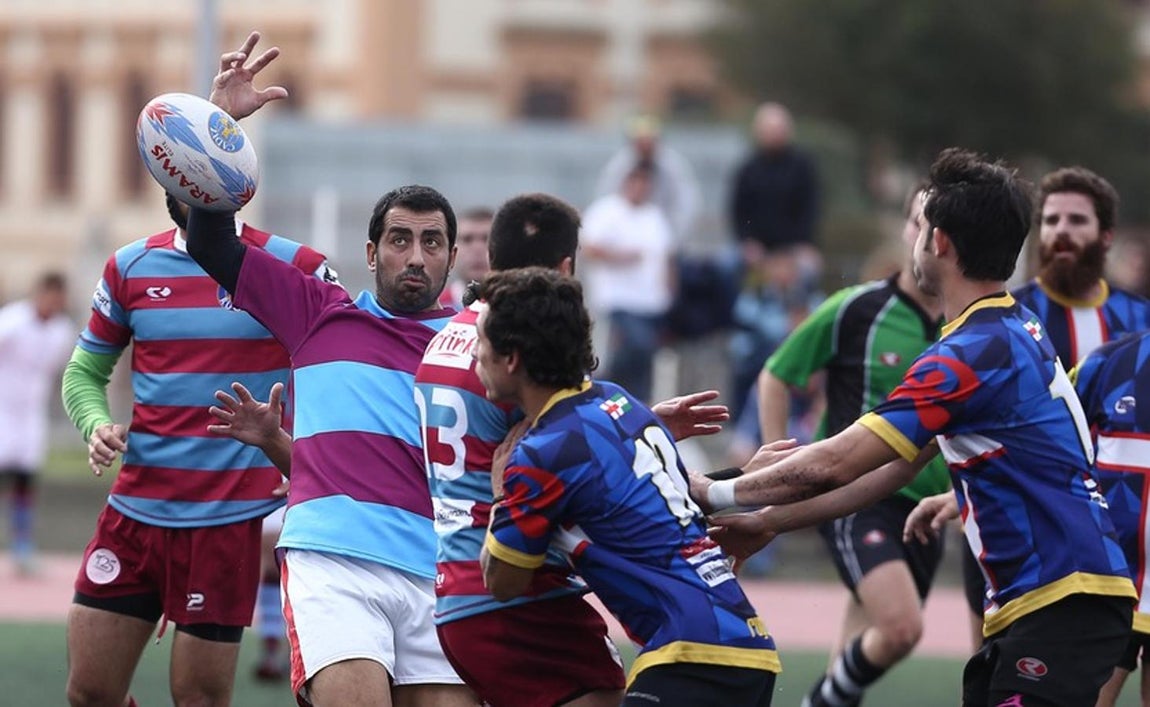 El Club de Rugby Cádiz CF vence al UR Almería