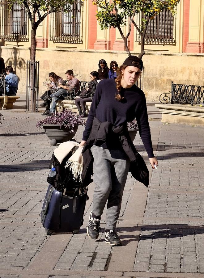 El buen tiempo atrae a los visitantes a Sevilla por el puente de la Inmaculada