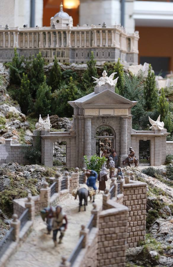 Un paseo por el Madrid de Carlos III, en el belén de Sol