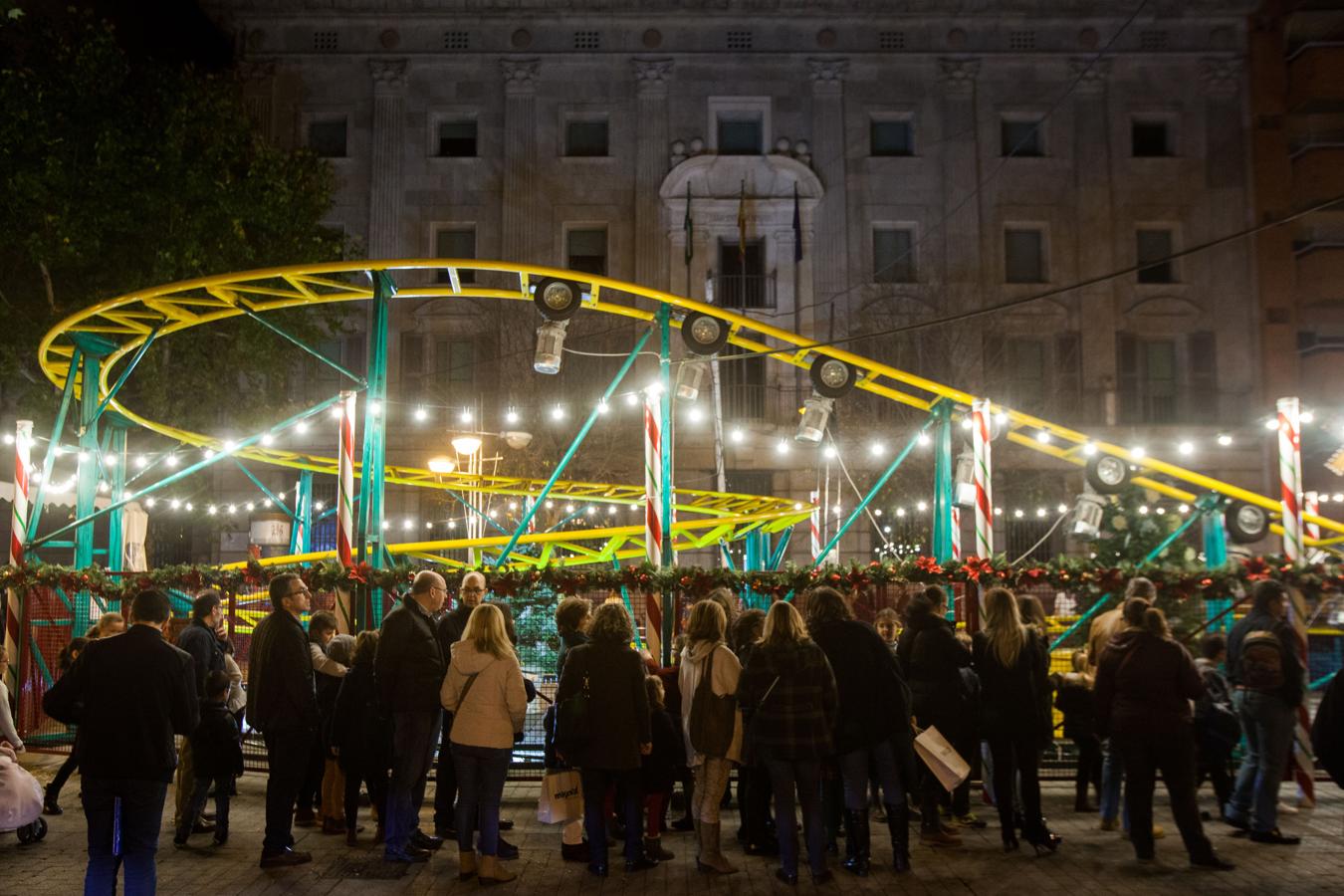 Un viernes de compras navideñas en Córdoba, en imágenes