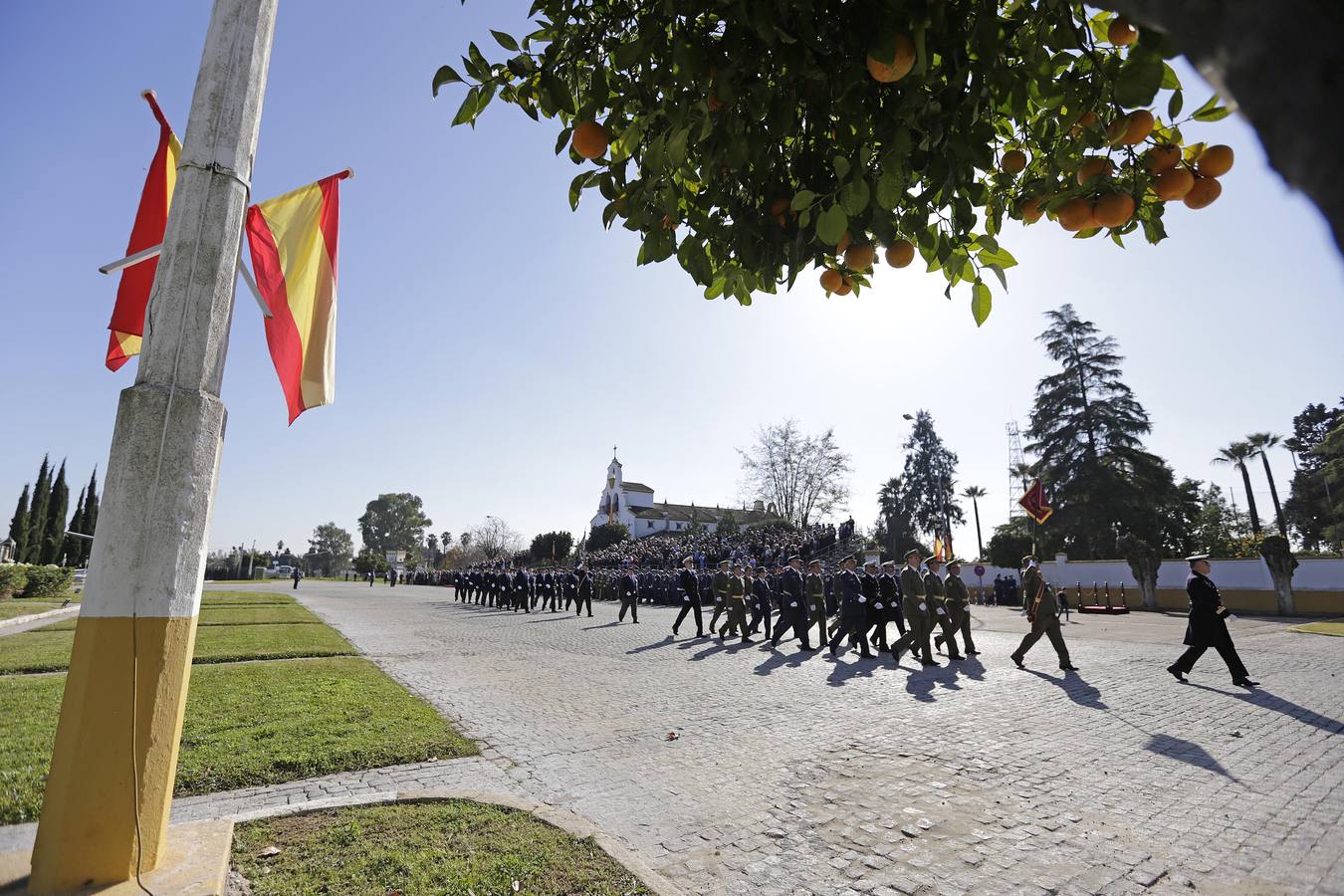 Multitudinaria celebración de la Virgen de Loreto en Tablada