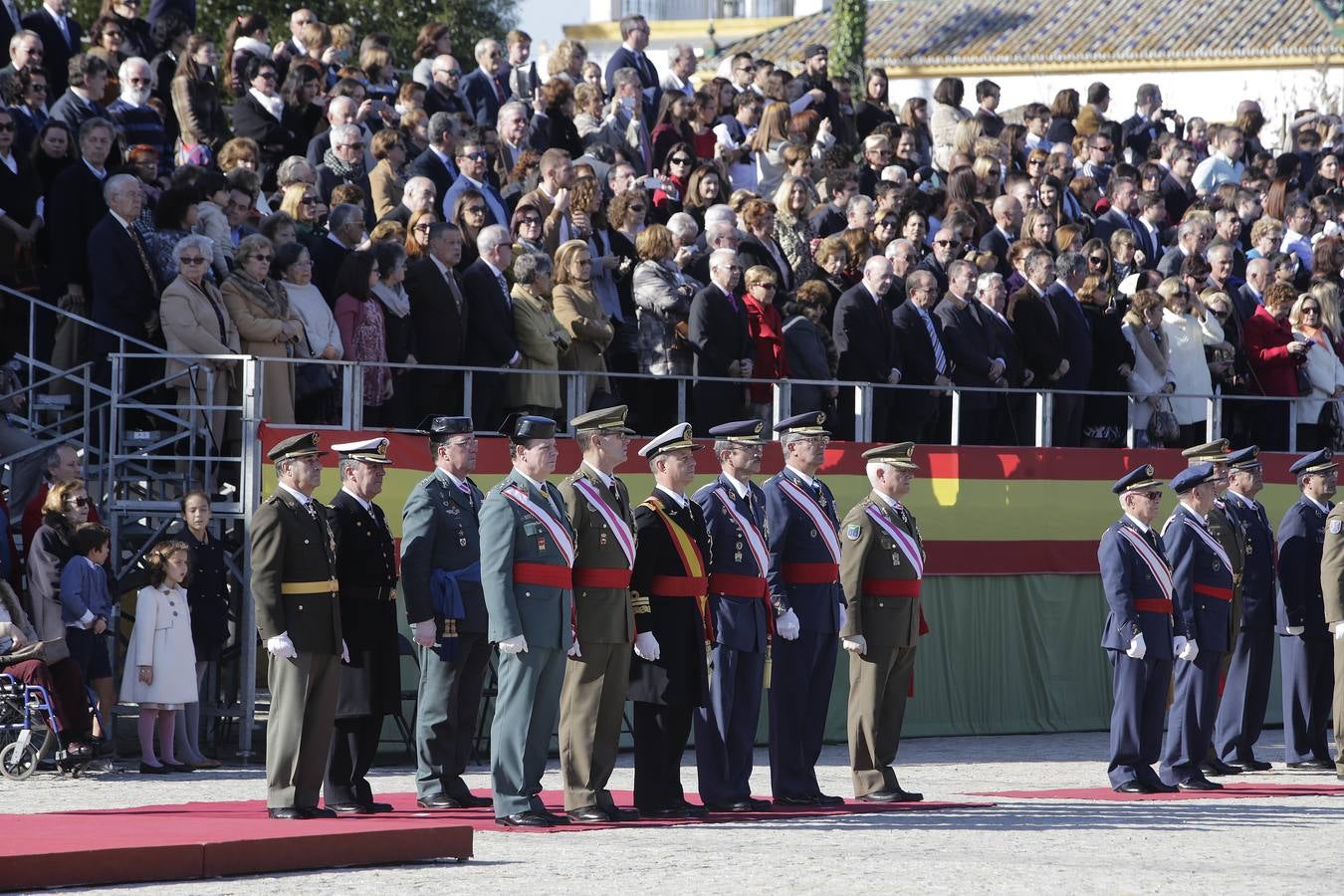 Multitudinaria celebración de la Virgen de Loreto en Tablada