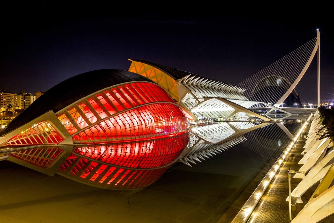 Así luce Valencia de Navidad. 