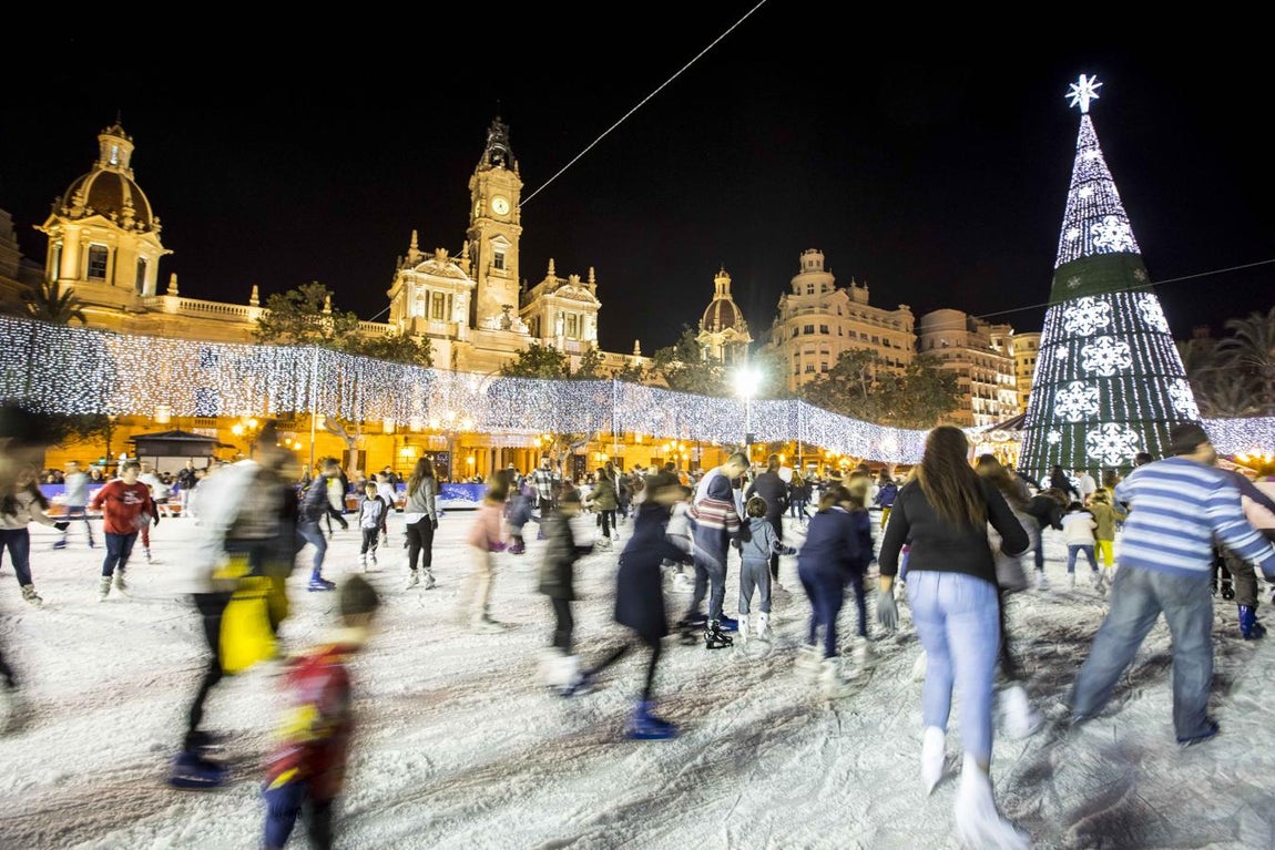 Así luce Valencia de Navidad. 