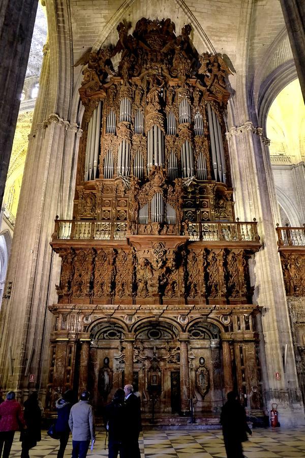 La Catedral de Sevilla luce su mejor cara