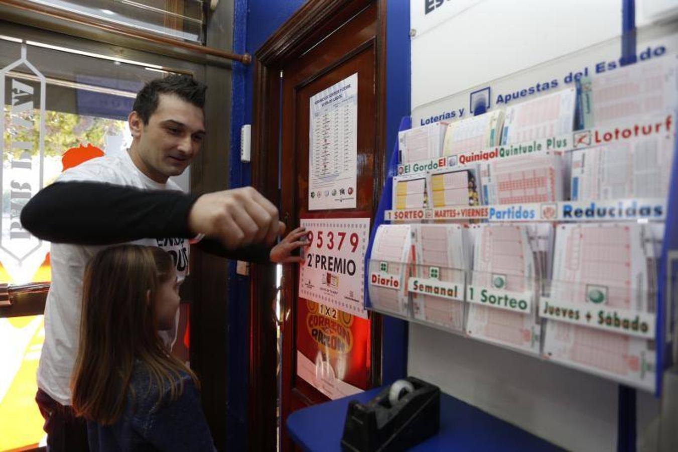 El Bar Plaza, situado en la Avenida de Santa Teresa, en el popular barrio de La Rondilla de Valladolid, ha vendido por terminal un décimo del segundo premio. 