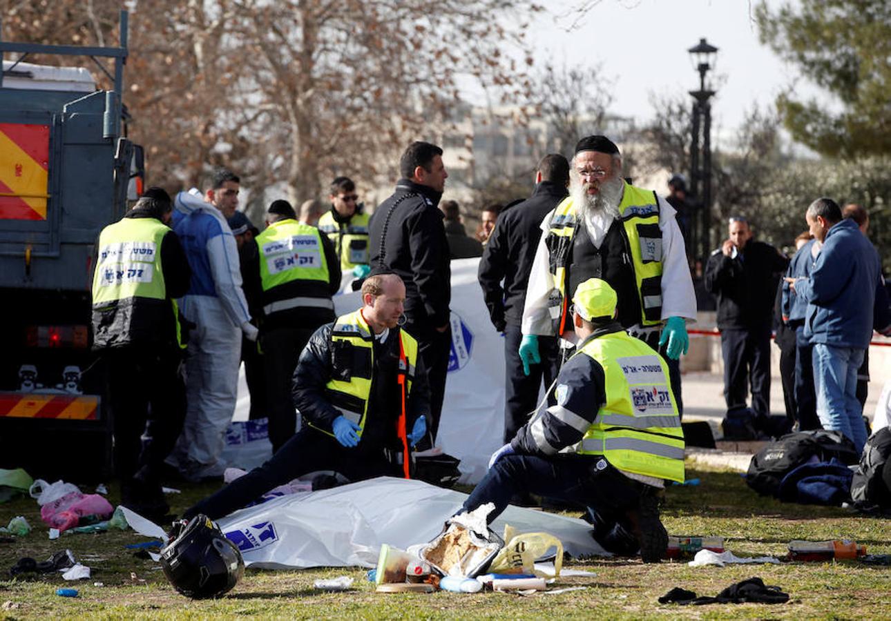 Las imágenes tras el atropello en Jerusalén en el que han muerto cuatro personas