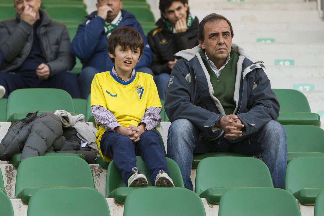 El Cádiz C.F. gana en Elche (2-3)