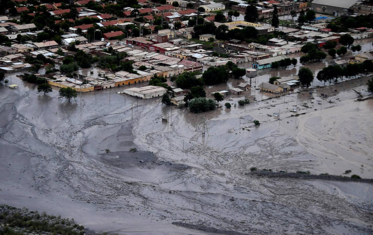 Un descomunal alud de tierra obliga a suspender la novena etapa del Dakar