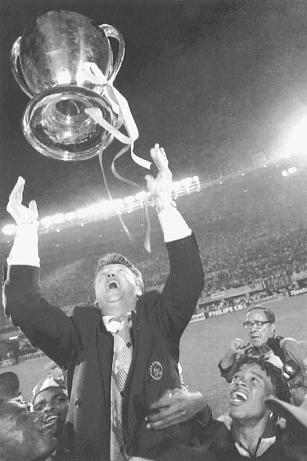 La carrera de Van Gaal, en imágenes