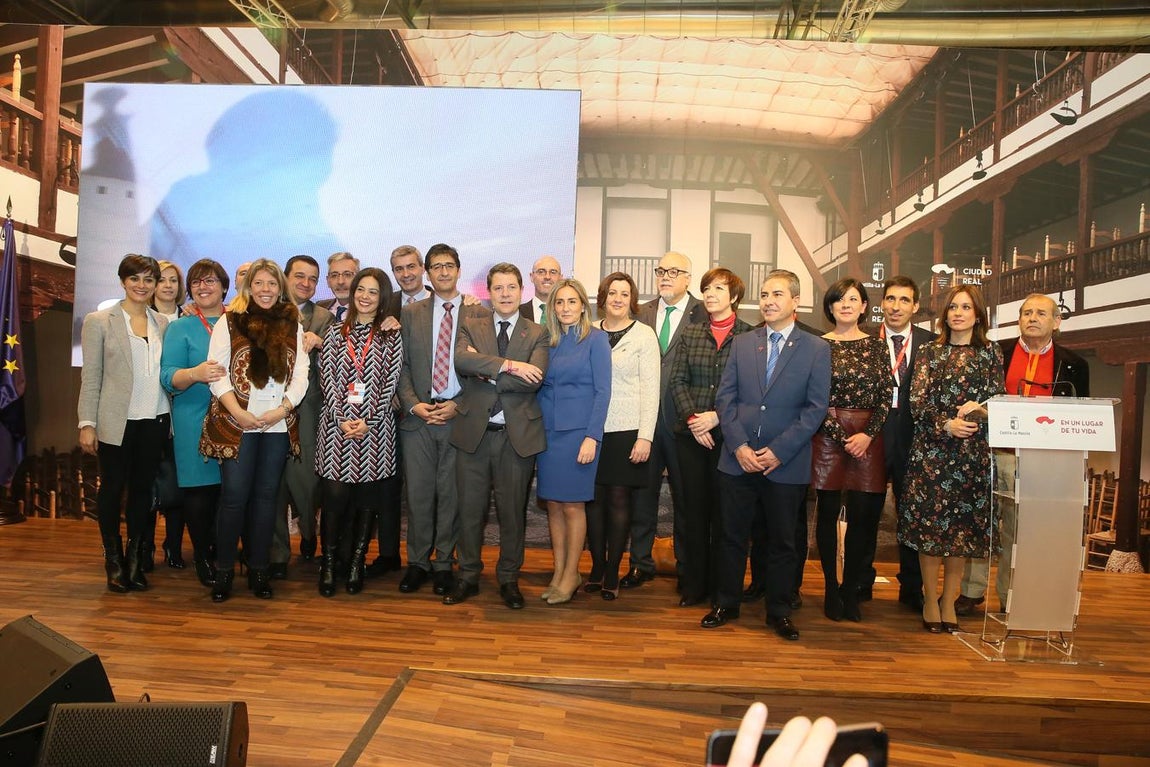 La inauguración del stand de Castilla-La Mancha en Fitur, en imágenes