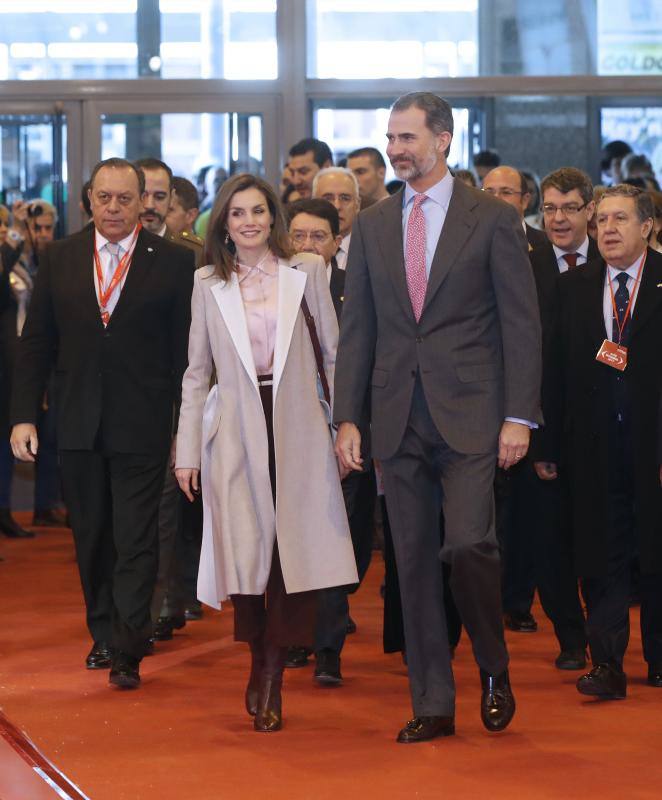 Los Reyes inauguran Fitur