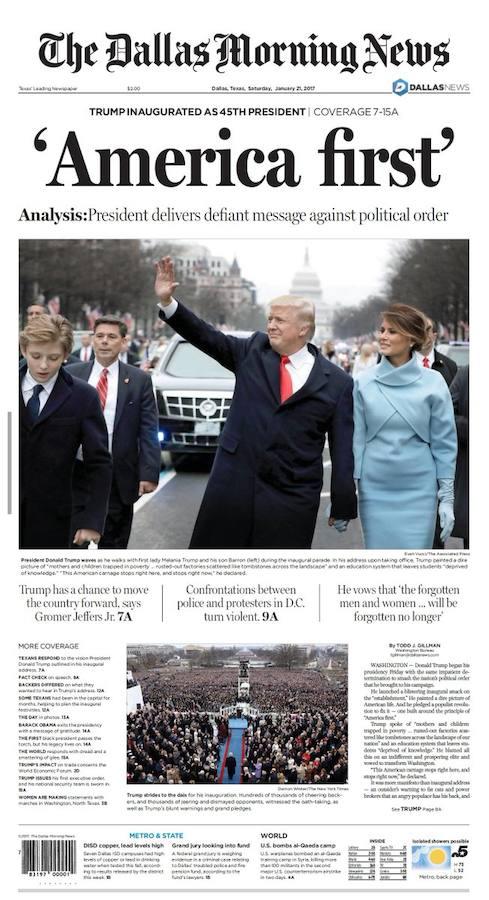 «The Dallas Morning News» muestra a Trump y a su mujer, Melania, saludando al público con la cúpula del Capitolio como telón de fondo. El título, «América primero», viena acompañado de un subtítulo: «El presidente transmite un mensaje desafiante contra el orden político».. 