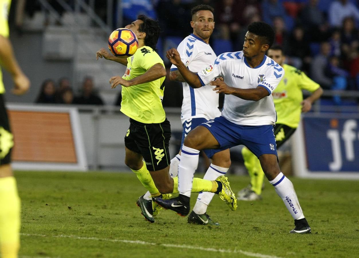 El amargo Tenerife-Córdoba CF, en imágenes