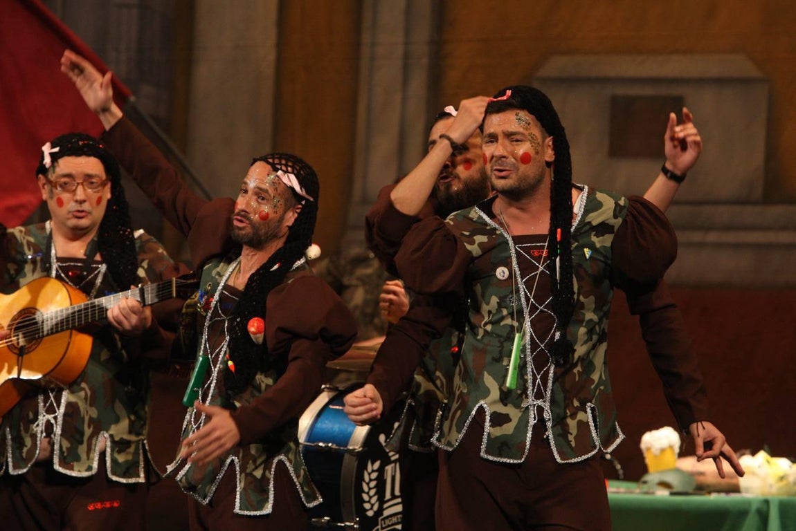 Fotos: Chirigota Gora Ke Hay (Partido Independentista de Kai)