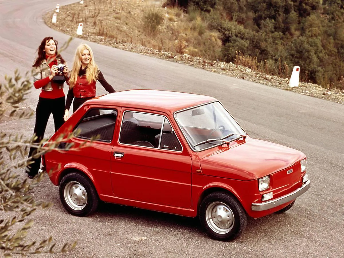 El Fiat 126 nació como sustituto del Fiat 500 en 1972