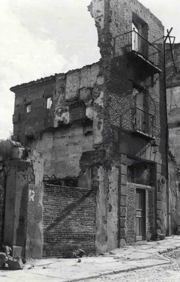 Estado del edificio que acogió la Casa de Socorro a finales de 1936. Archivo Municipal de Toledo. 