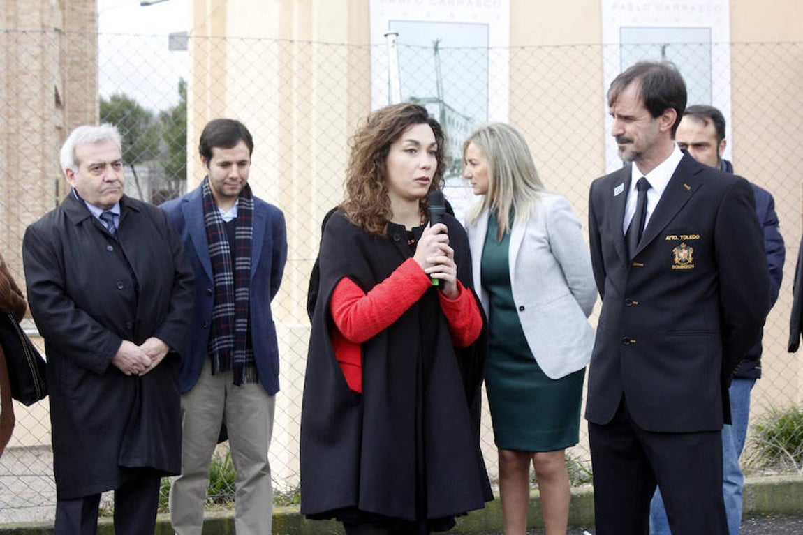 En imágenes: homenaje a Pablo Carrasco, el bombero que falleció en el incendio del hospital de Toledo en 1987