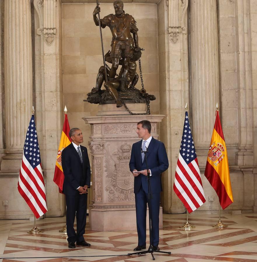 El Rey recibe a Barack Obama durante su visita a España. 