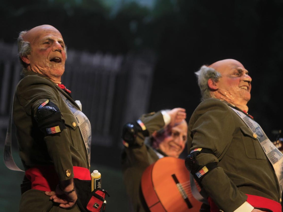 Fotos. Chirigota Esta chirigota cae bien. COAC 2017