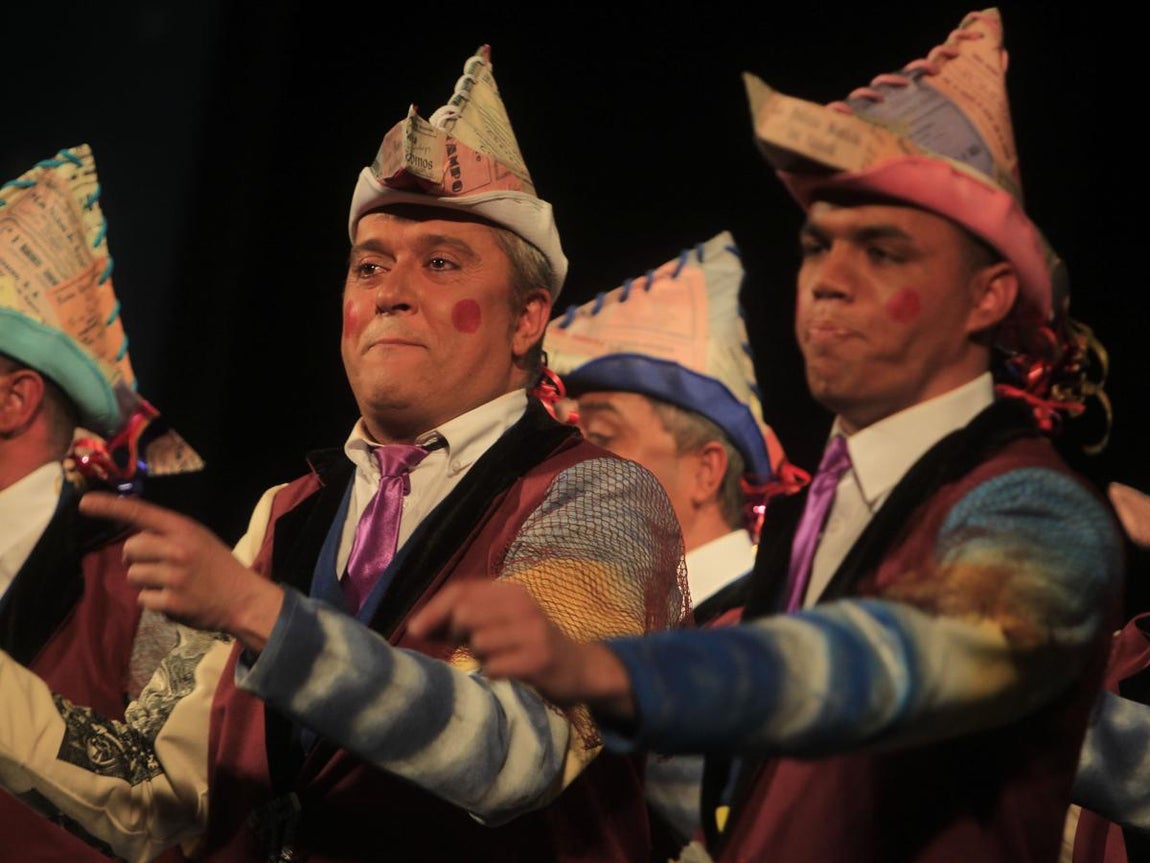 Fotos: Comparsa Enséñame Cai en el COAC 2017