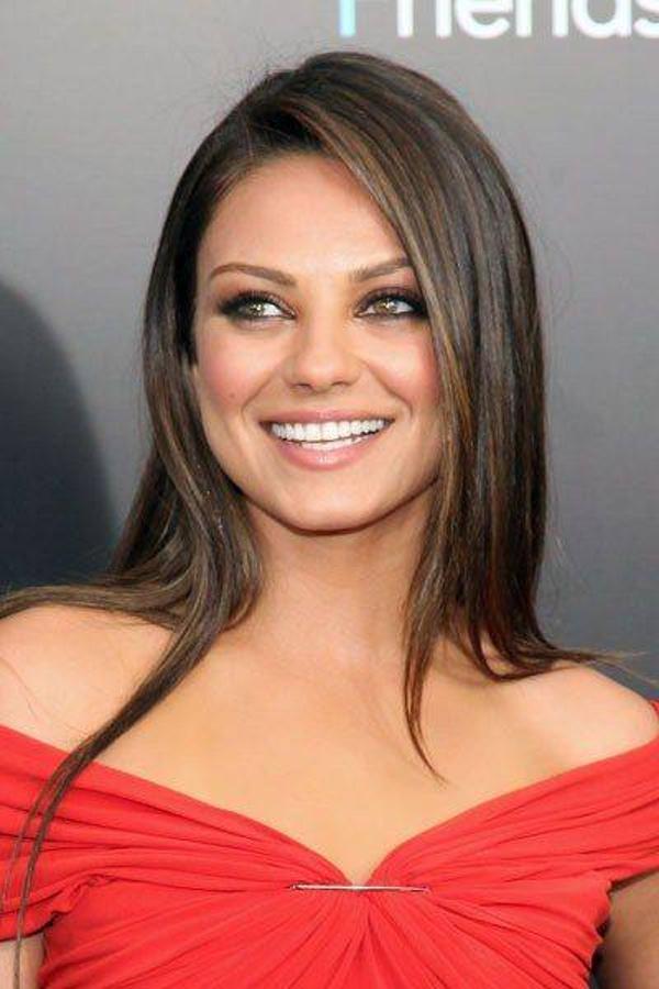 Mila Kunis. «No creo que a la gente le interese saber cuántas veces voy al baño. ¿Qué voy a twitear? ‘ahora estoy pasando de una habitación a otra’. Me parece absurdo»