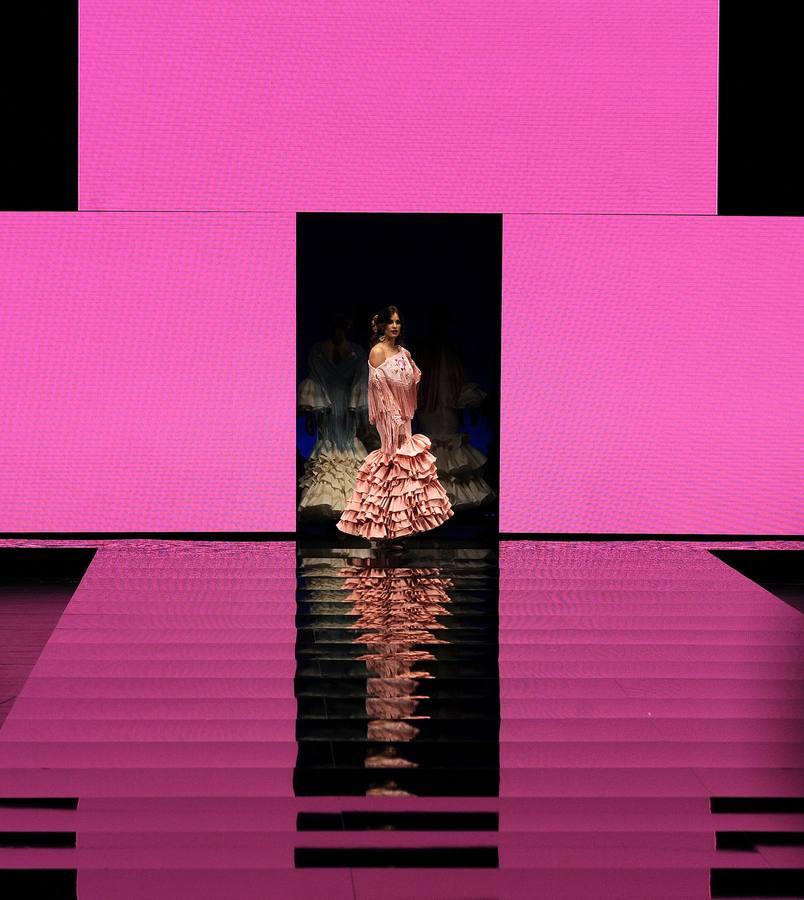 Primeros desfiles del salón de moda flamenca, SIMOF 2017