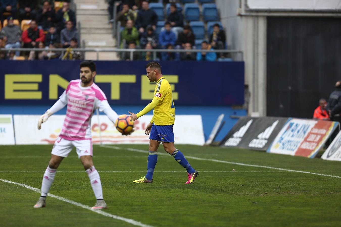 Cádiz C.F. - Mirandés (2-1)