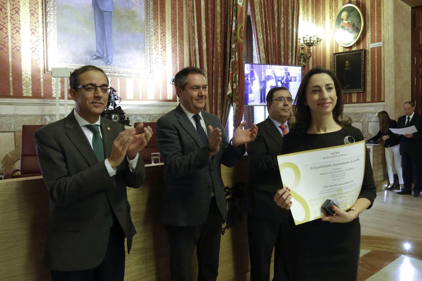 Homenaje a los universitarios con las mejores notas de Sevilla