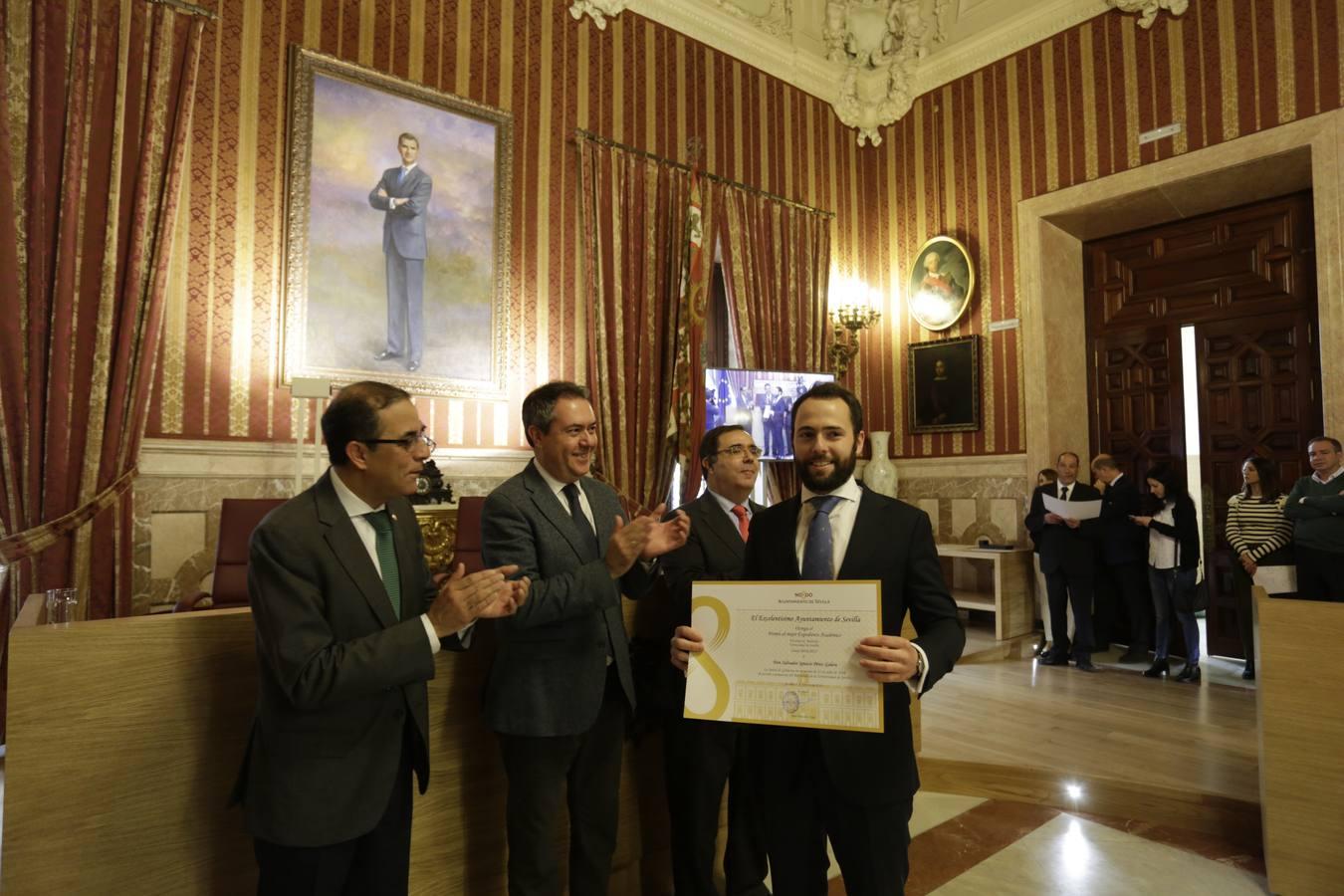 Homenaje a los universitarios con las mejores notas de Sevilla