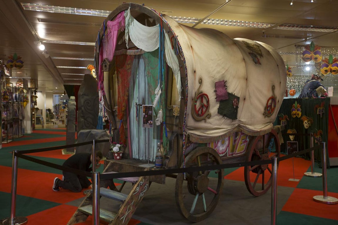 Exposición sobre Carnaval en el Corte Inglés Bahía de Cádiz