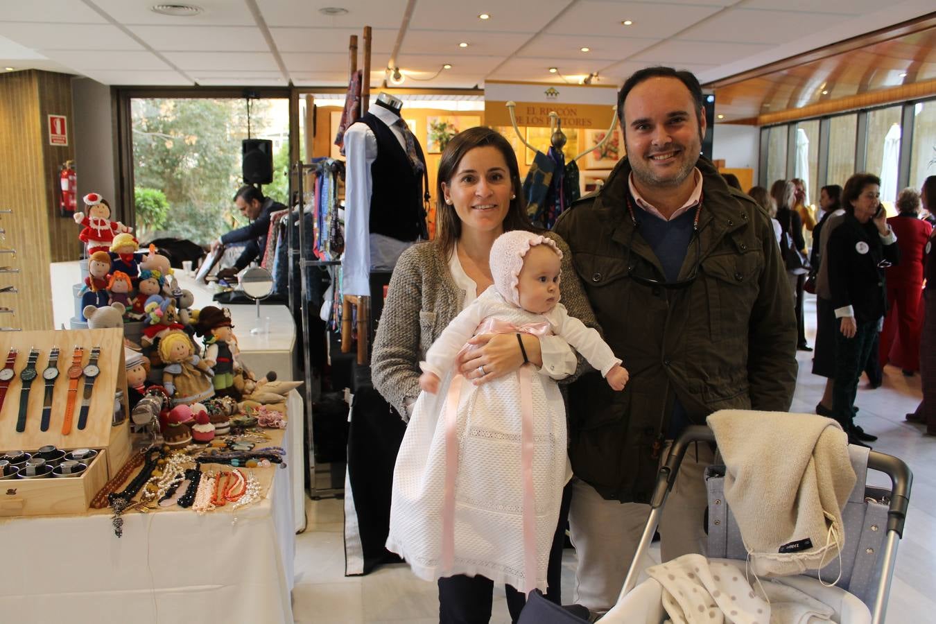 María Pérez y Manuel Liñán con la pequeña María