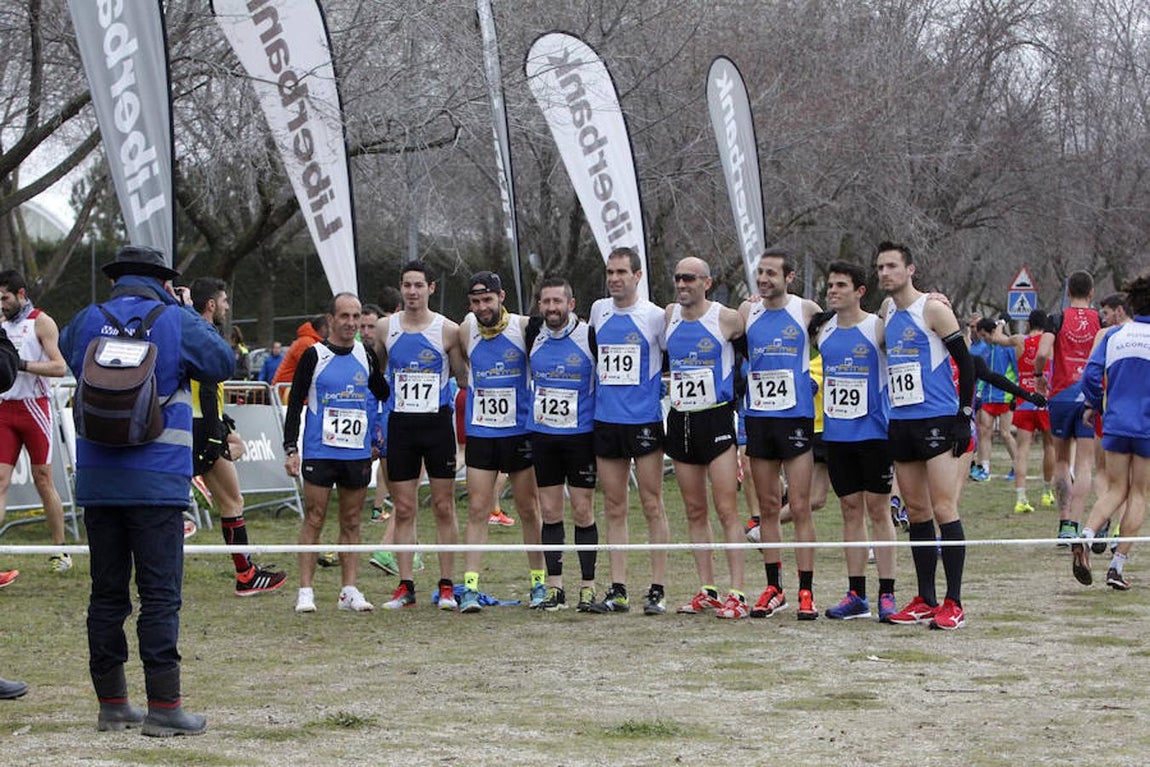 Unos 700 atletas participan en el Cross de Sonseca