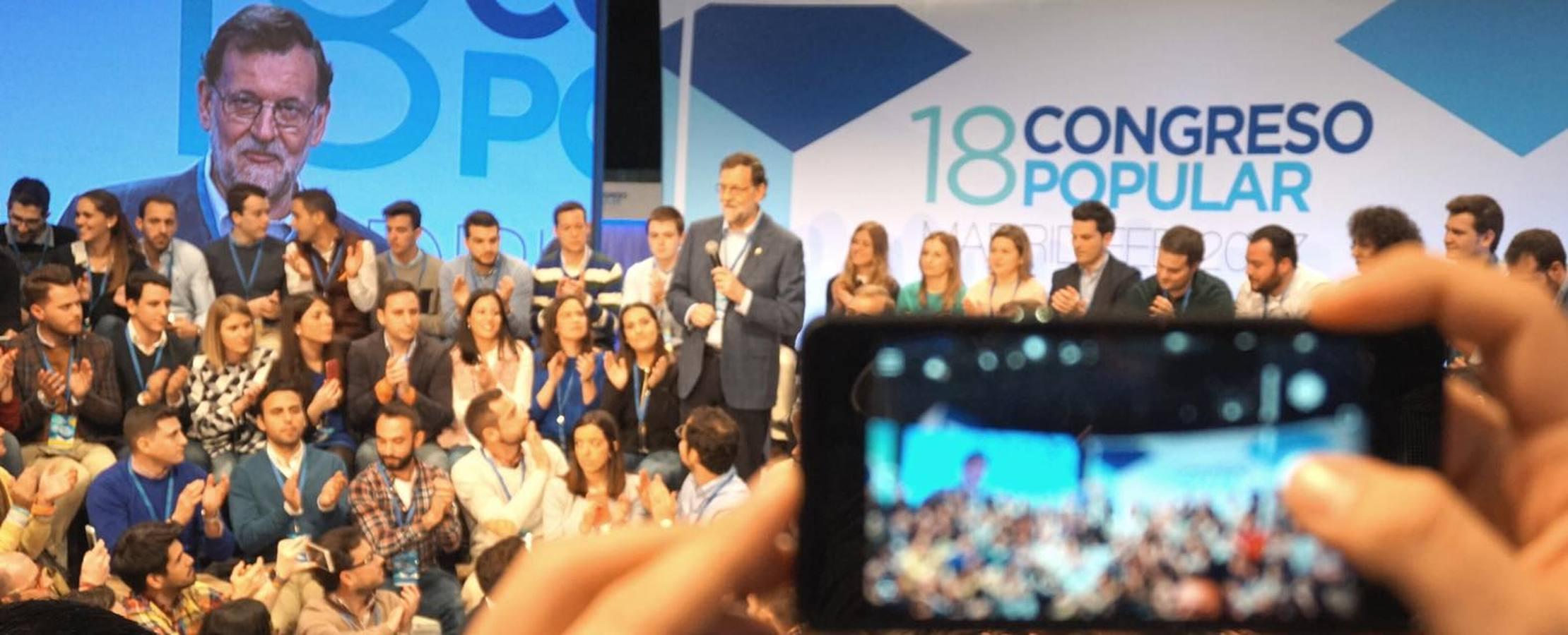 El Congreso del PP, fotografiado por los compromisarios cordobeses