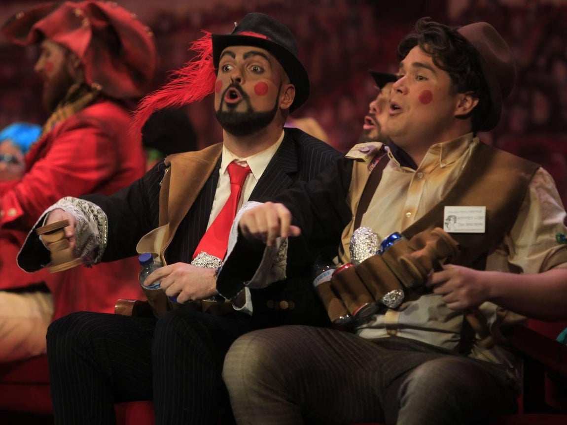 Fotos: Chirigota Los del lado oscuro... Cai!