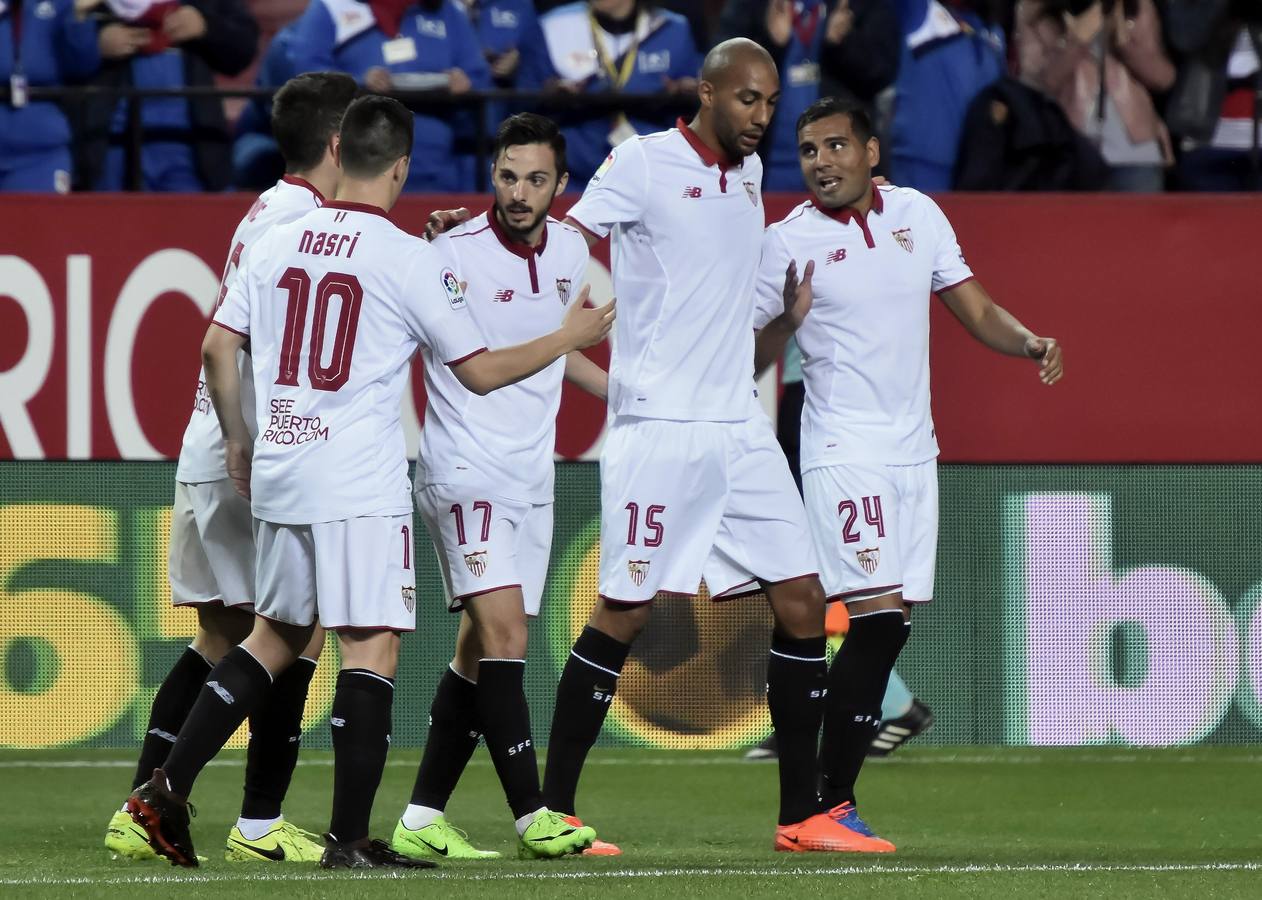 El Sevilla se anota tres puntos en casa ante el Eibar