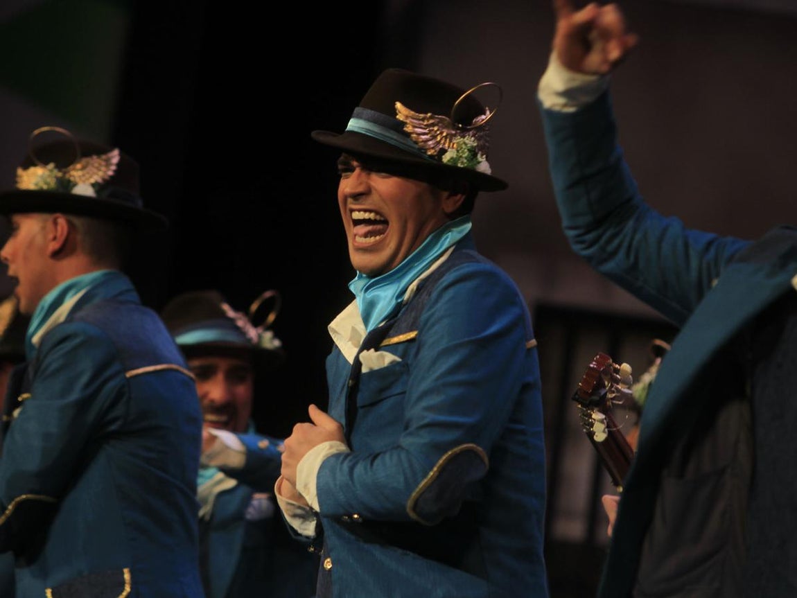 Fotos: Comparsa El ángel de Cádiz. COAC 2017