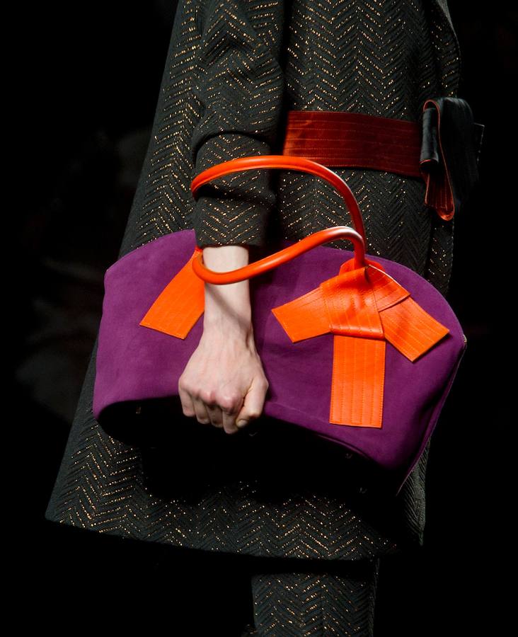 La figura femenina para Ulises Mérida