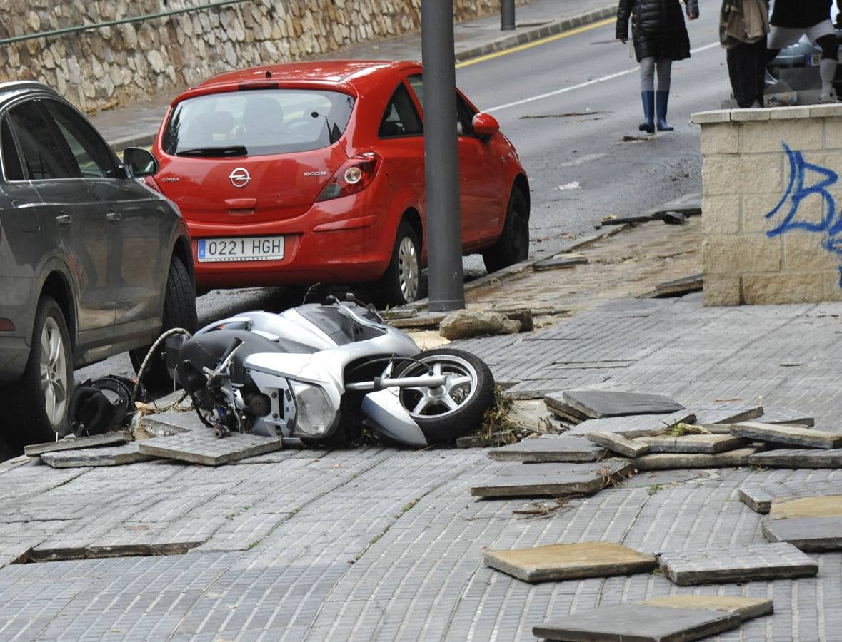 Una tormenta barre Málaga este domingo