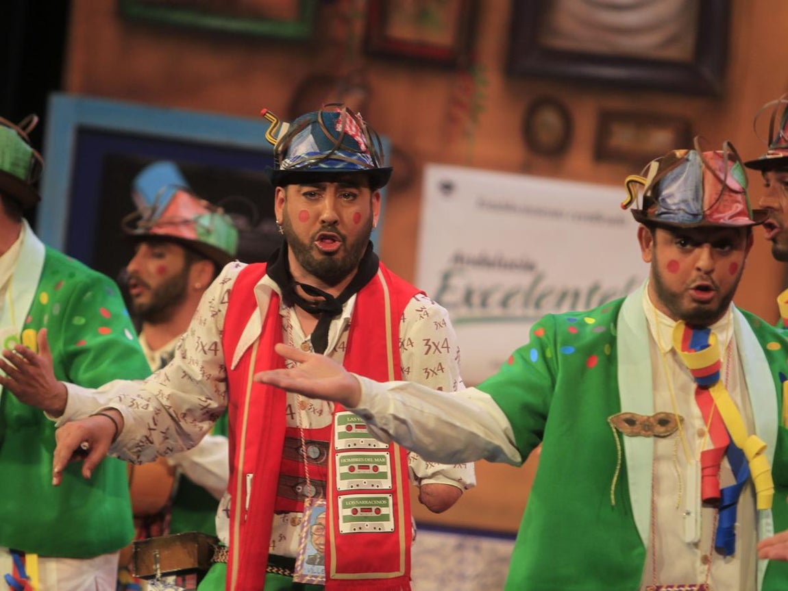 Fotos. Chirigota Pa religión la mía. COAC 2017