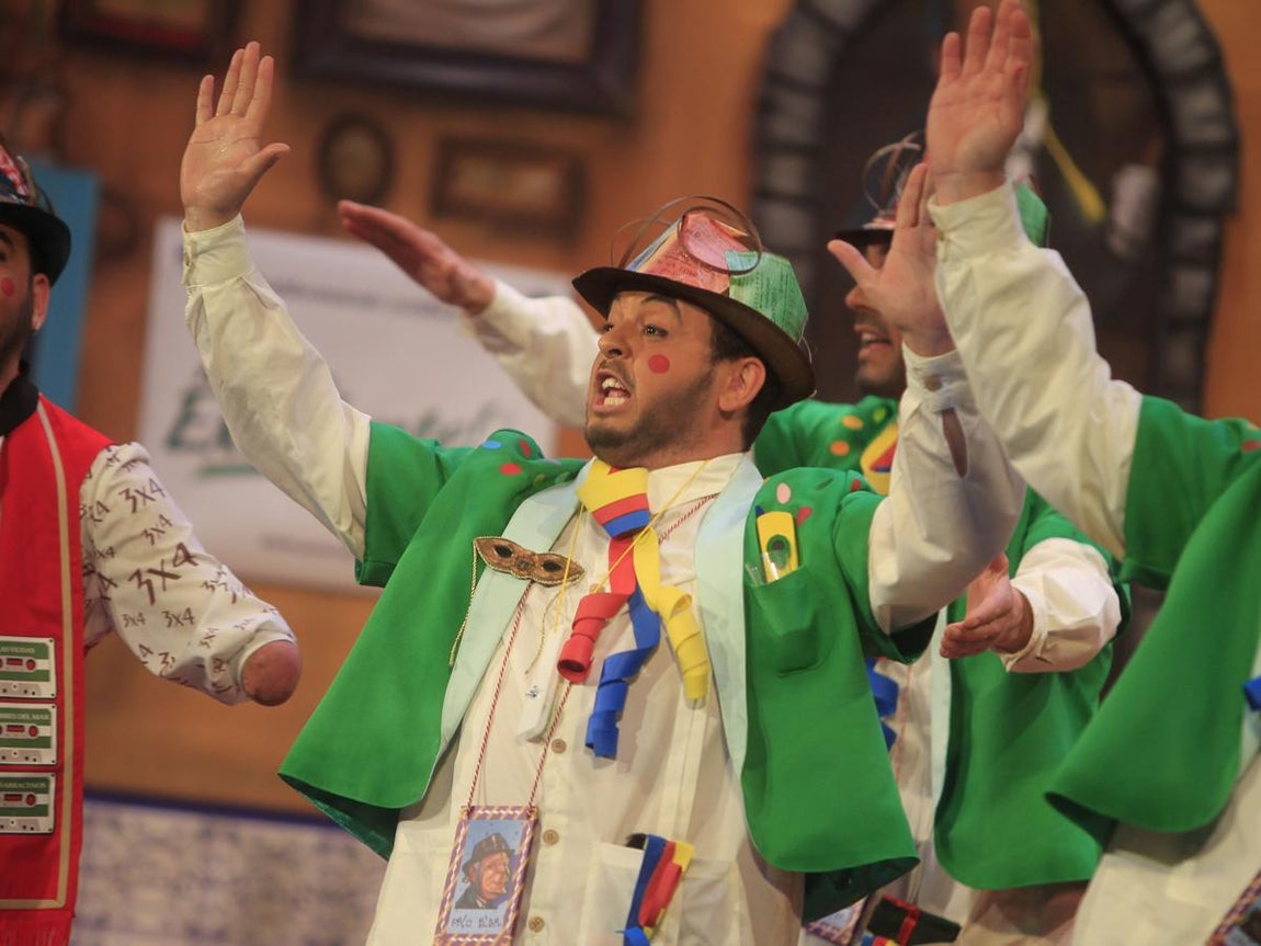 Fotos. Chirigota Pa religión la mía. COAC 2017