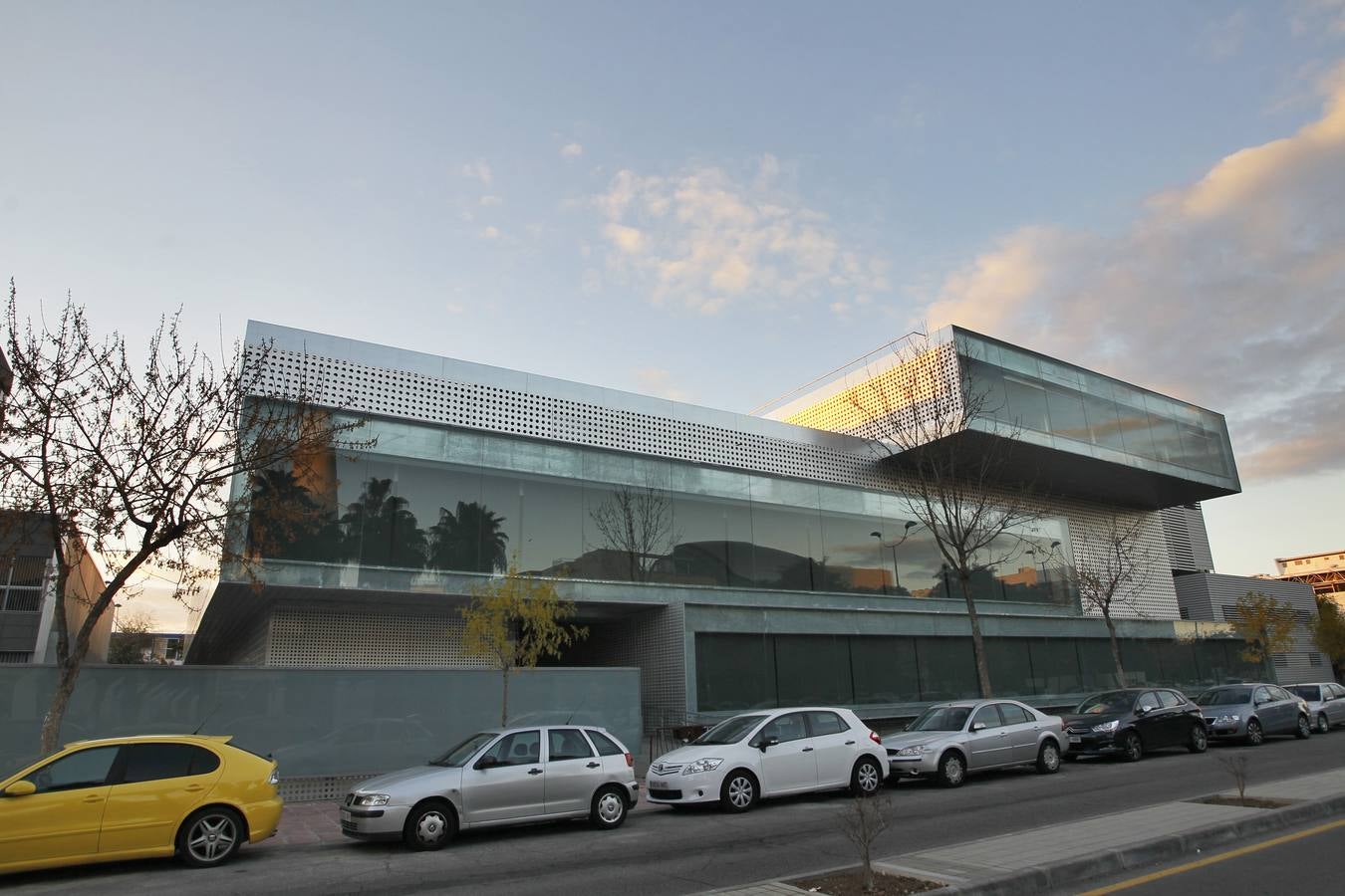 Hospital de la Cartuja. Instituto Cartuja Corporación se fue a liquidación sin que este centro sanitario privado hubiera abierto sus puertas