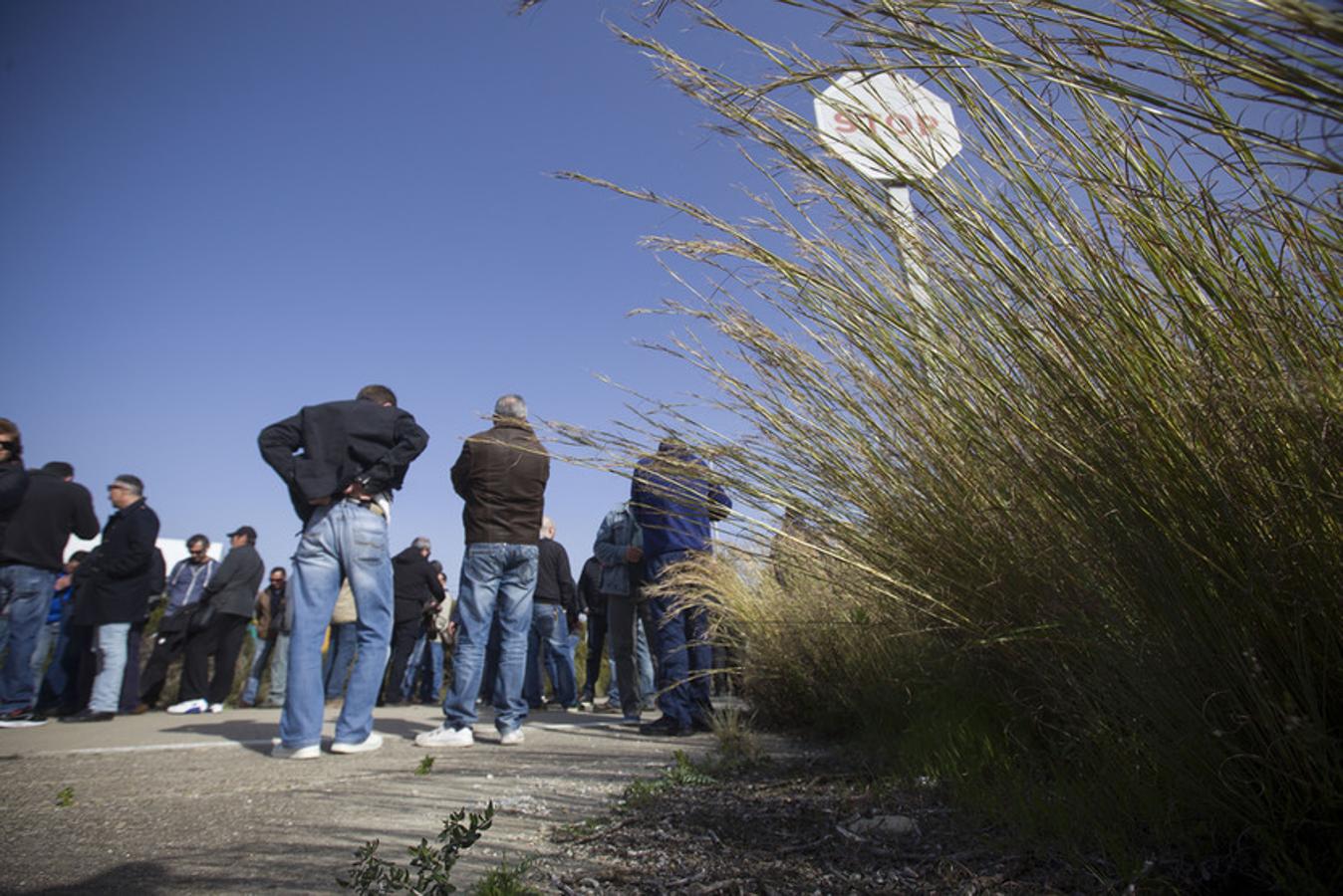 Los extrabajadores se concentran en las puertas de Delphi en el décimo aniversario del cierre