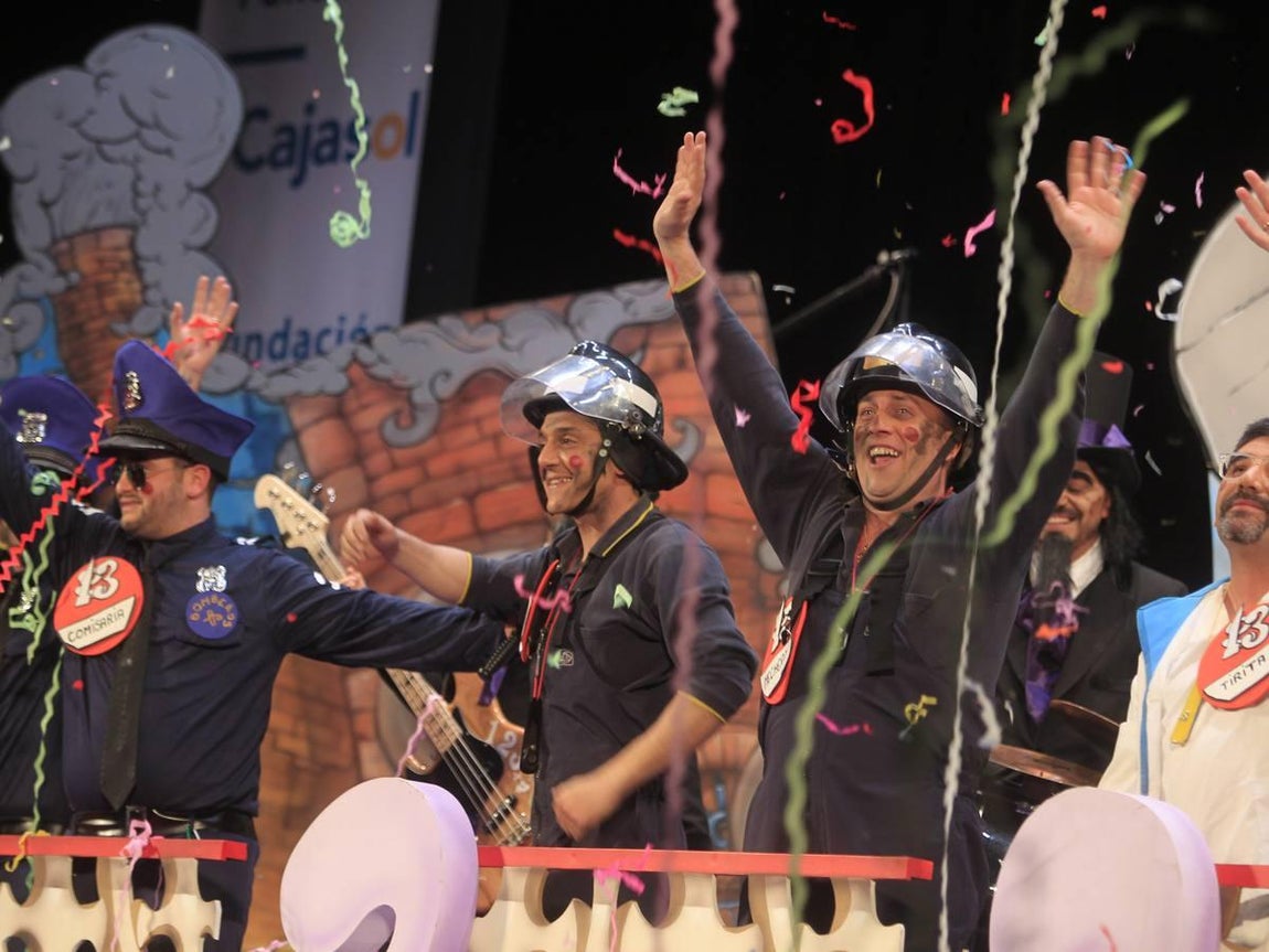 Fotos: Chirigota Qué penita de concurso