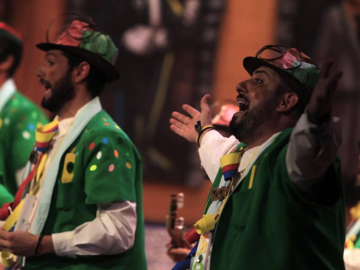 Fotos. Chirigota Pa religión la mía. COAC 2017