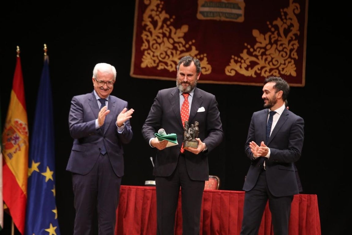 Entrega de Medallas por el Día de Andalucía en el Teatro Muñoz Seca