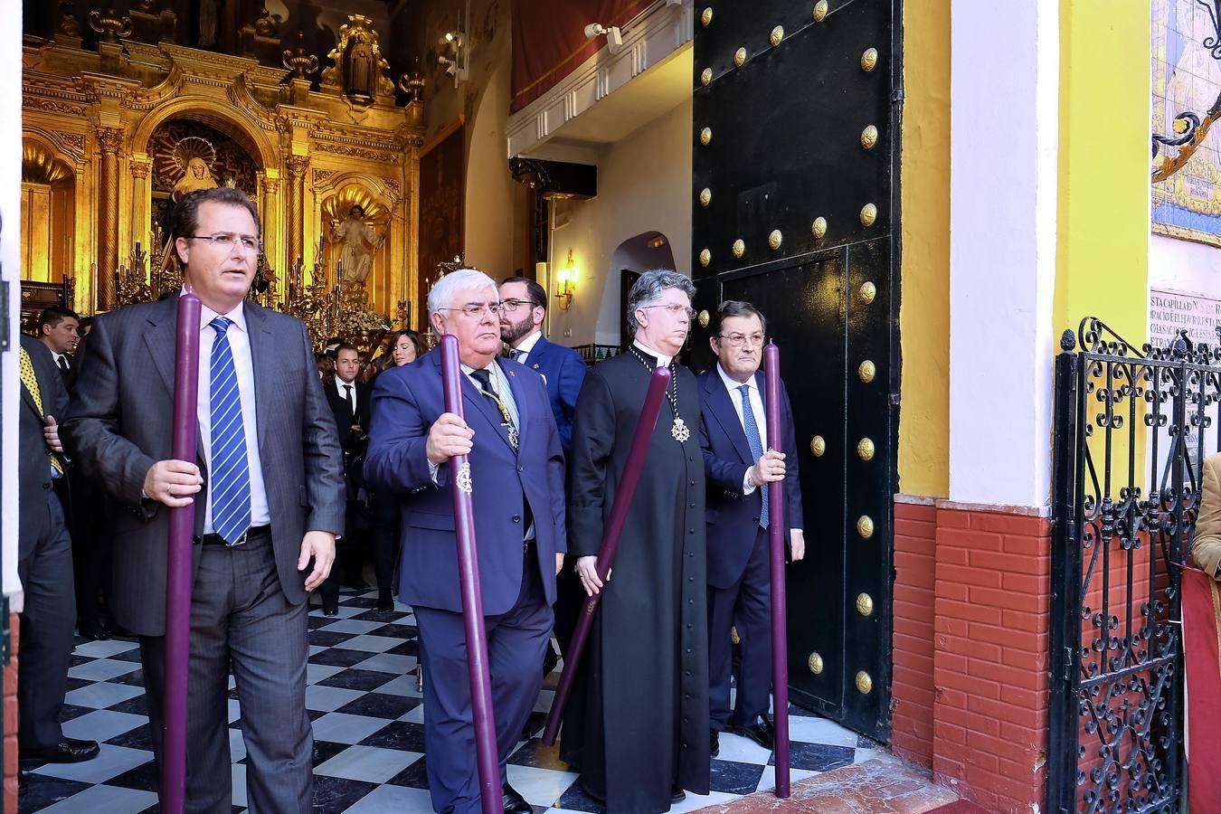 Las mejores imágenes del Via Crucis de las Cofradías