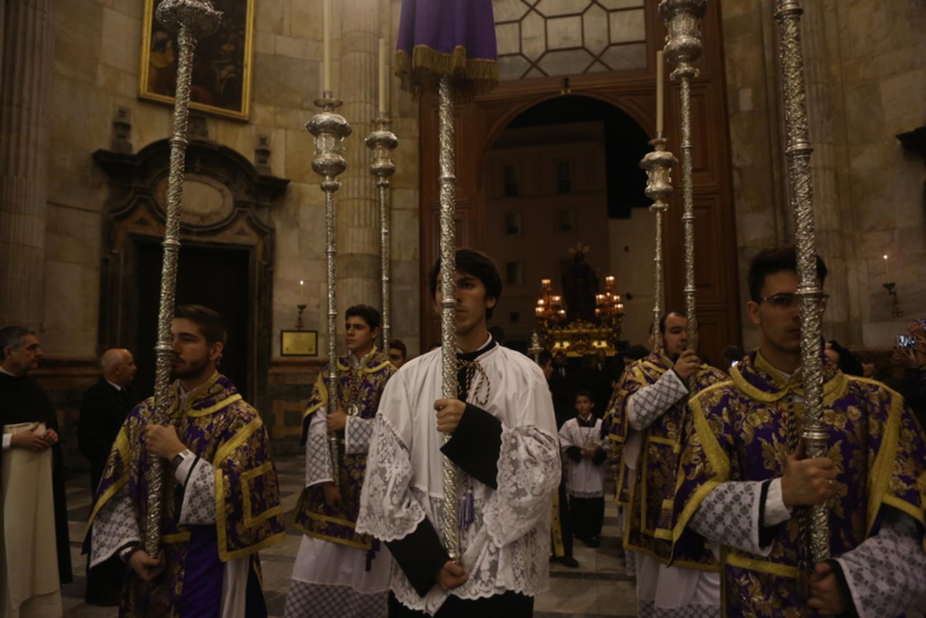 Fotos: Así ha sido el Vía Crucis de cofradías para el inicio de la Cuaresma